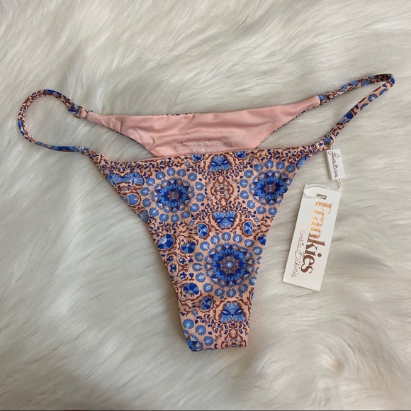 FRANKIES BIKINIS • WOMEN SUMMER TWO PIECE BIKINI SET SIZE LARGE - Picture 7 of 8
